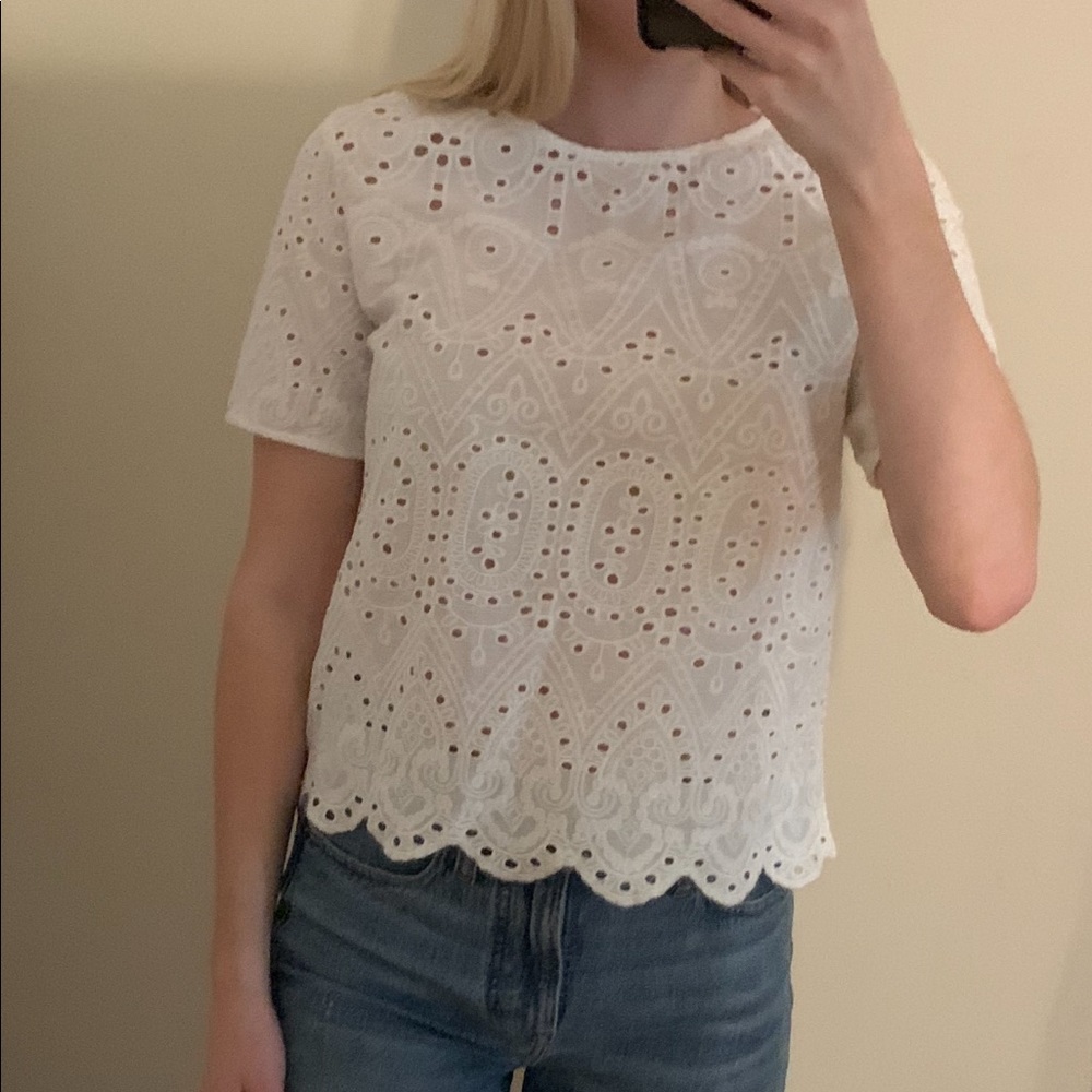 Brandy Melville White Scallop Hem Shirt
